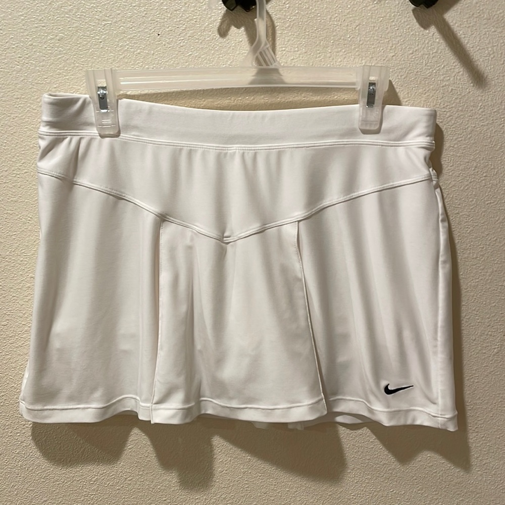 Nike dry fit skort